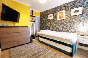 Photo 24- click for photo gallery